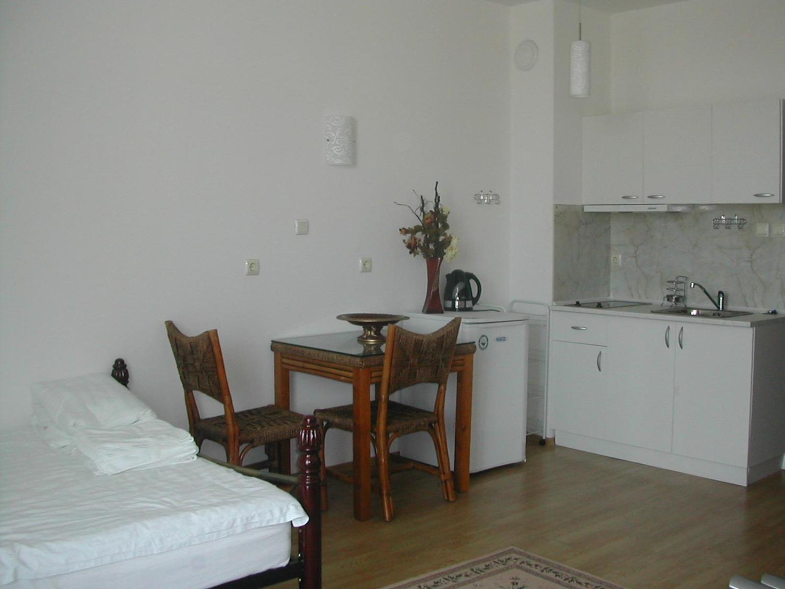 Oasis Suites Apartments And Studios Ravda Kamer foto