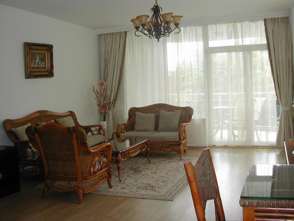 Oasis Suites Apartments And Studios Ravda Kamer foto