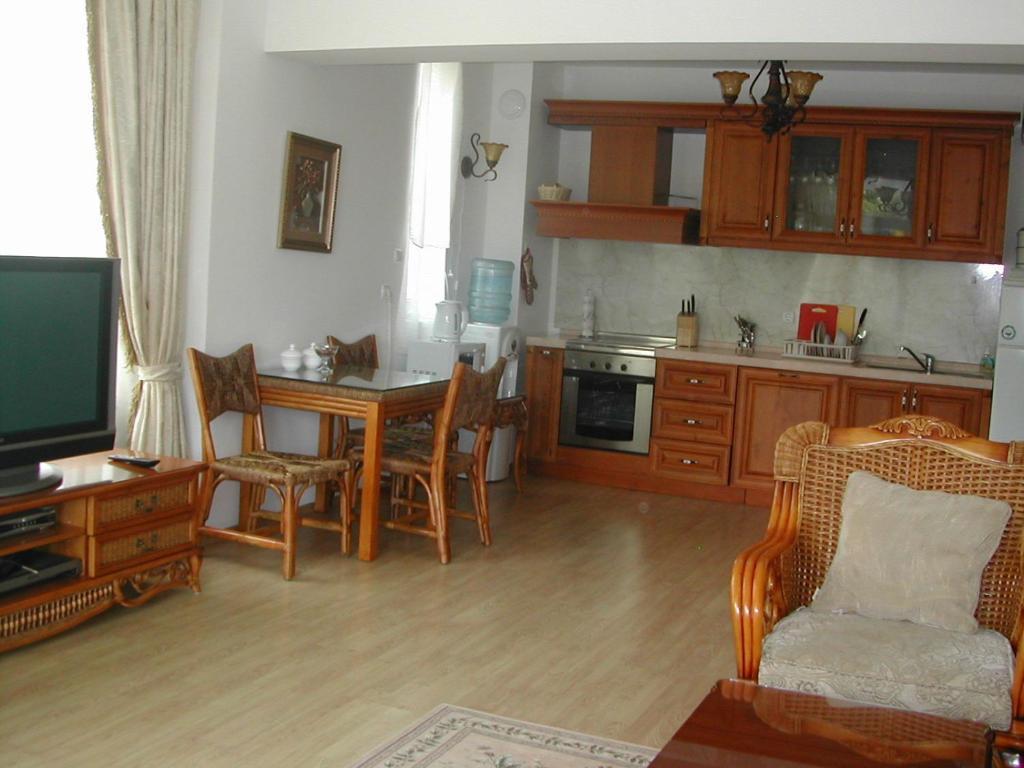 Oasis Suites Apartments And Studios Ravda Kamer foto